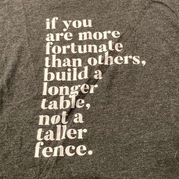 Next Level Apparel t-shirt - Picture 1 of 3